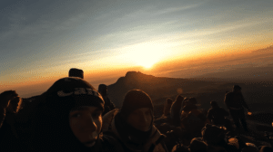 Zanizbar Højskolen bestiger Kilimanjaro Thumbnail